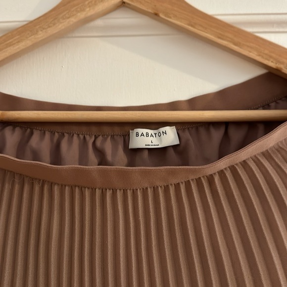 Babaton Acclaim Skirt - Picture 3 of 3